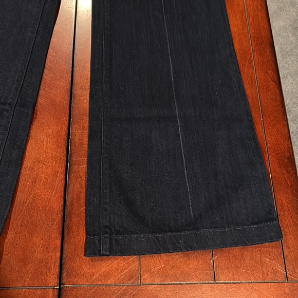 NWT Tommy Hilfiger Premium Denim Dark Blue Wash Boot Cut Jeans Size 14 Oct 2003 - Picture 3 of 16